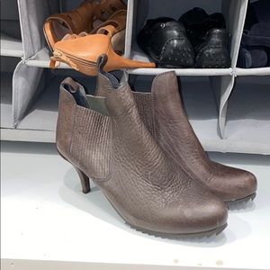 pedrogarcìa heeled boots